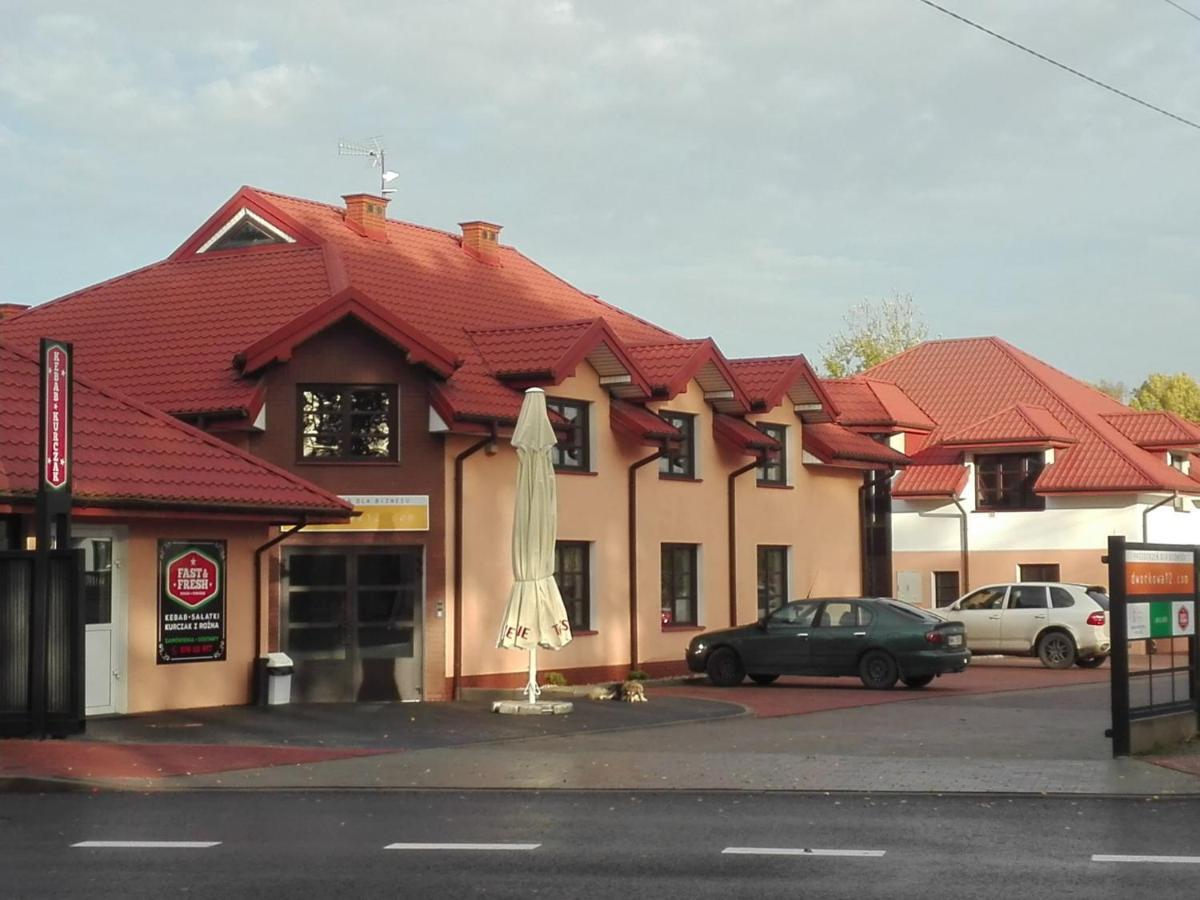 Auberge de jeunesse Dom Dworkowa à Kobylka Extérieur photo